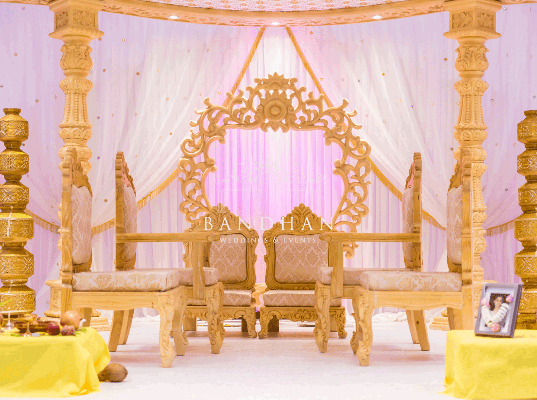 Aria Mandap 6-Pillar